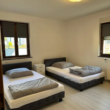 Adiferienwohnung1 *